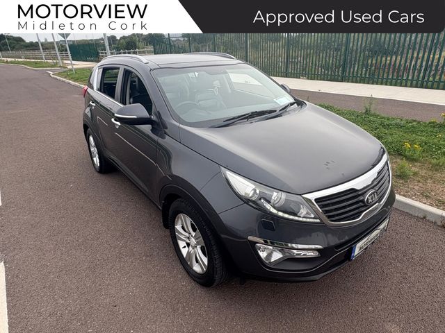 Image for 2013 Kia Sportage Platinum, Air Conditioning, Multi-Function Steering Wheel, USB Connection, Rear Parking Sensors, Bluetooth, Alloy Wheels, panoramic roof
