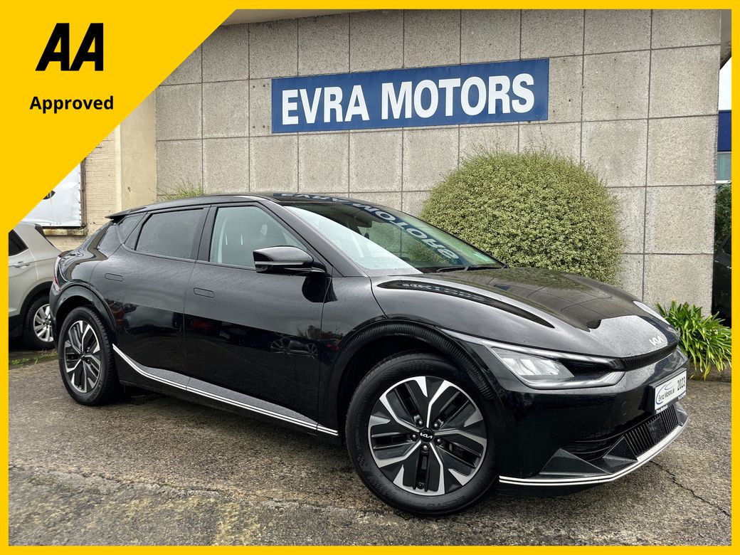 Image for 2023 Kia EV6 AIR ELECTRIC //FULL LEATHER//ADAPTIVE CRUISE CONTROL//HEATED SEATS AND STEERING WHEEL// 