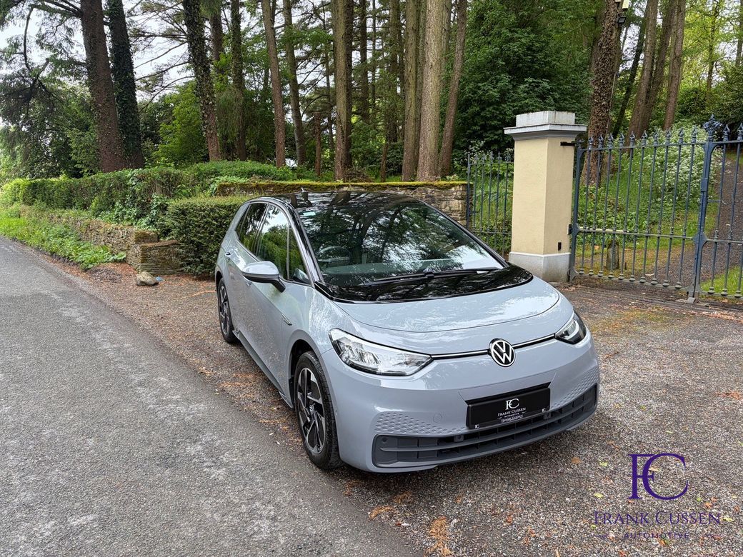Image for 2023 Volkswagen ID.3 LIFE DX 58kwh 204hp Pro-performance