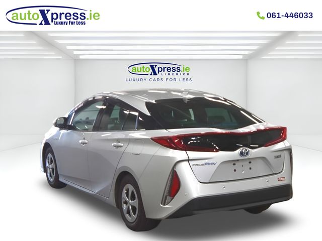 Image for 2019 Toyota Prius 1.8 PHV A PREMIUM Automatic, Reversing camera