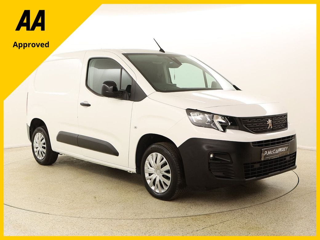 Image for 2022 Peugeot Partner 