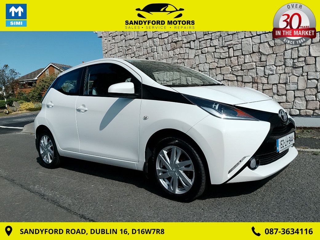 Image for 2015 Toyota Aygo 1.0 5DR X-play 4DR