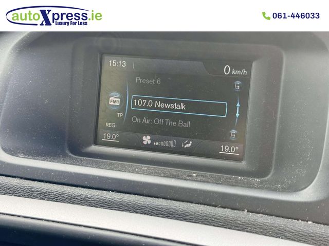 Image for 2014 Volvo V40 D2 SE 5DR