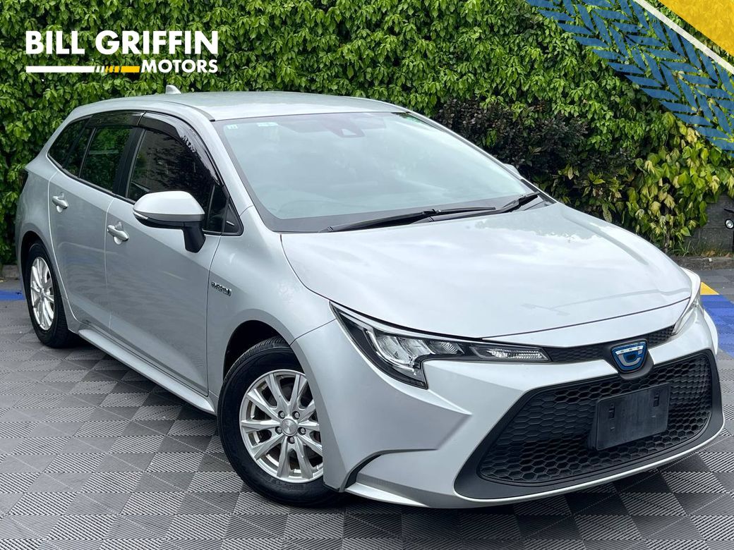 Image for 2020 Toyota Corolla TOURING 1.8 HYBRID // NEW 2 YEAR NCT // 15" ALLOYS // DUAL ZONE CLIMATE CONTROL