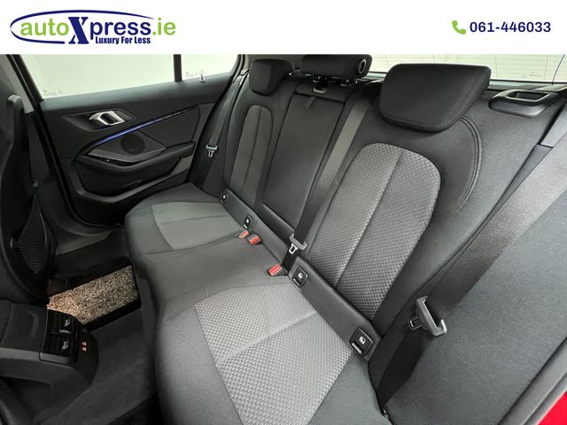 Image for 2020 BMW 1 Series 118D PLAY Automatic, Reversing camera