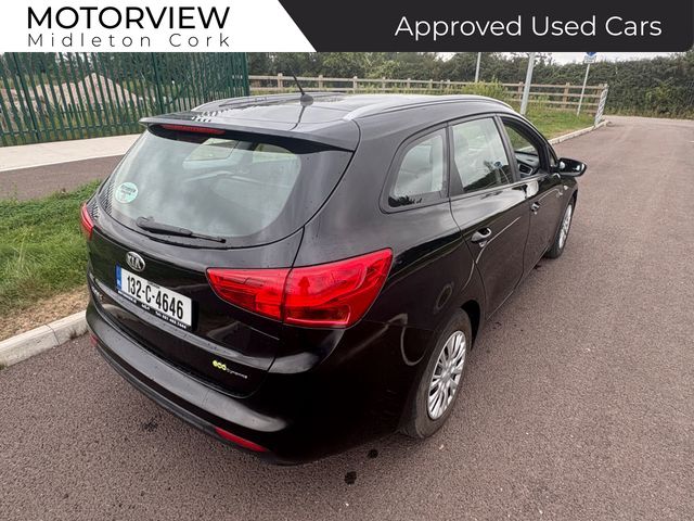 Image for 2013 Kia Ceed SW CRDI Excellent Condition! BLUETOOTH AIR CON, Six speed transmission, Rear Parking Sensors, Multi-Function Steering Wheel