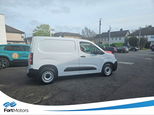 Image for 2023 Fiat Doblo NEW MODEL WITH ONLY 10000 KILOMETRES