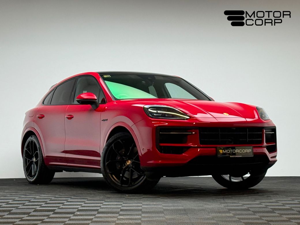 Image for 2024 Porsche Cayenne COUPE 3.0 V6 E-HYBRID