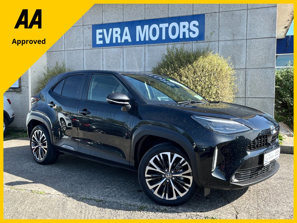 Image for 2021 Toyota Yaris Cross Z HYBRID AUTOMATIC 1.5 PETROL //HIGH SPEC//HALF LEATHER HEATED SEATS//360 PARKINGCAMERAS//KEYLESS ENTRY//ADAPTIVE CRUISE CONTROL//