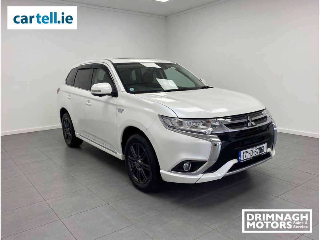 Image for 2017 Mitsubishi Outlander Hybrid GH3H presented in pristine condition 