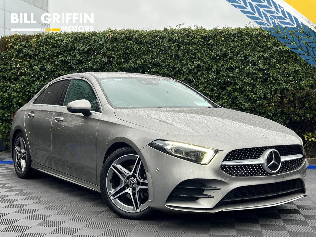 Image for 2021 Mercedes-Benz A Class A200d AMG-LINE PREMIUM PLUS // VIRTUAL COCKPIT // FULL SERVICE HISTORY // 18" DIAMOND CUT ALLOYS