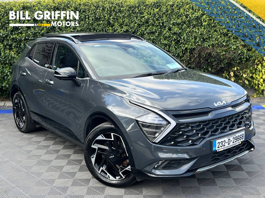 Image for 2023 Kia Sportage GT-LINE S 1.6 HYBRID ** HUGE SPEC ** // OPENING PAN ROOF // LEATHER HEATED SEATS // VIRTUAL COCKPIT