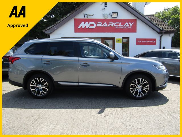 Image for 2016 Mitsubishi Outlander 16MY 4WD 6MT 7SEATER 4DR.(LOW KLMS).