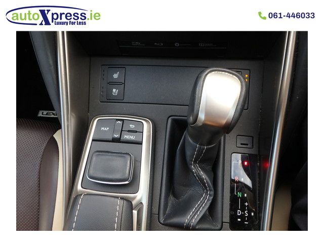 Image for 2019 Lexus IS 300h Hybrid VERSION L, Reversing camera 