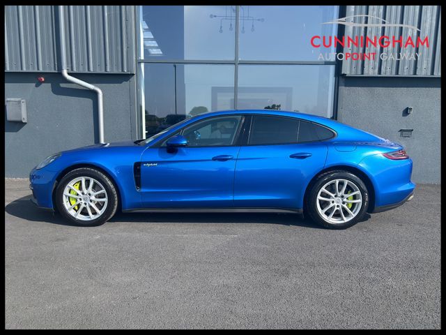 Image for 2018 Porsche Panamera 4 e-hybrid Auto