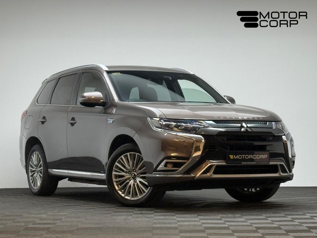 Image for 2019 Mitsubishi Outlander INSTYLE 2.4 PHEV AUTO