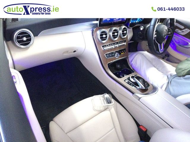 Image for 2019 Mercedes-Benz C Class Avantgarde Leather Exclusive Package Automatic, Reversing camera