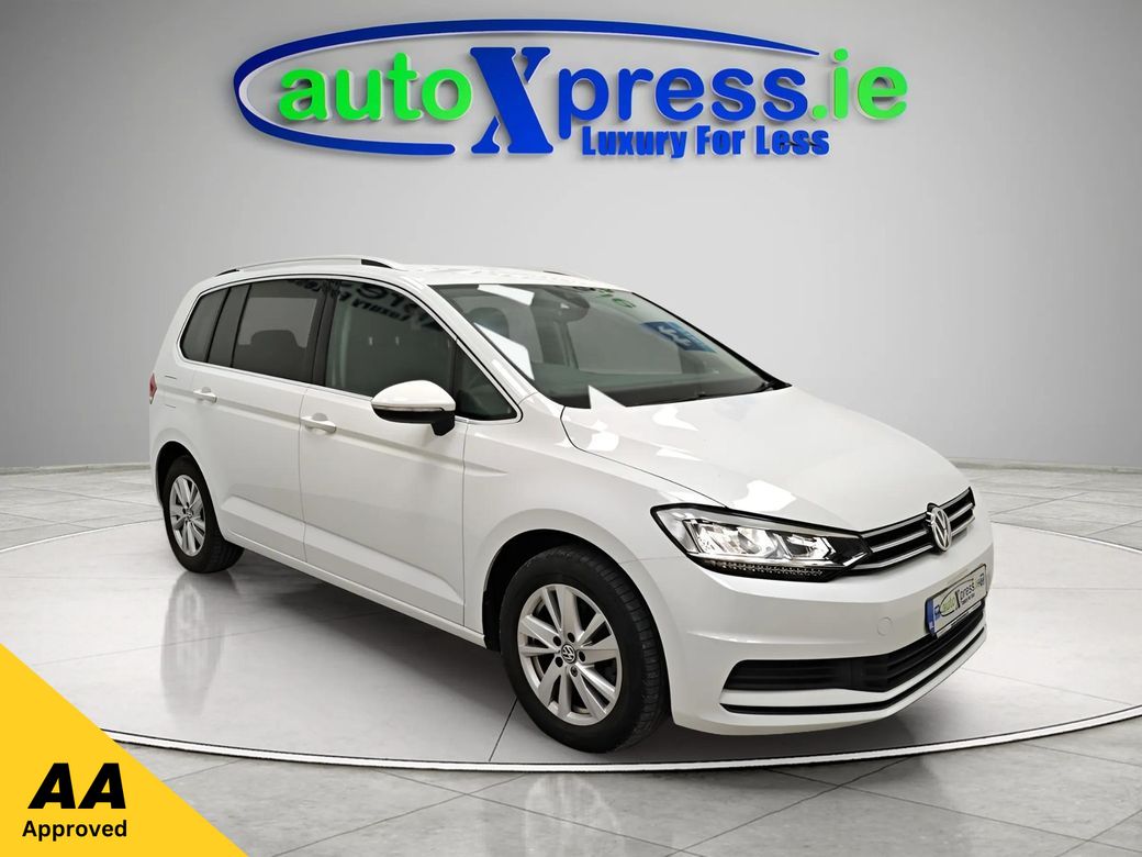 Image for 2020 Volkswagen Touran 7 Seater 1.4 TSI Automatic, Reversing camera
