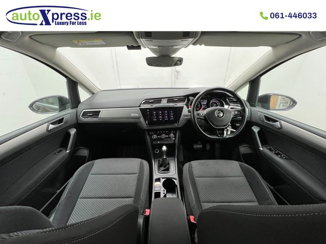 Image for 2019 Volkswagen Touran 2.0 TDI Automatic, Reversing camera