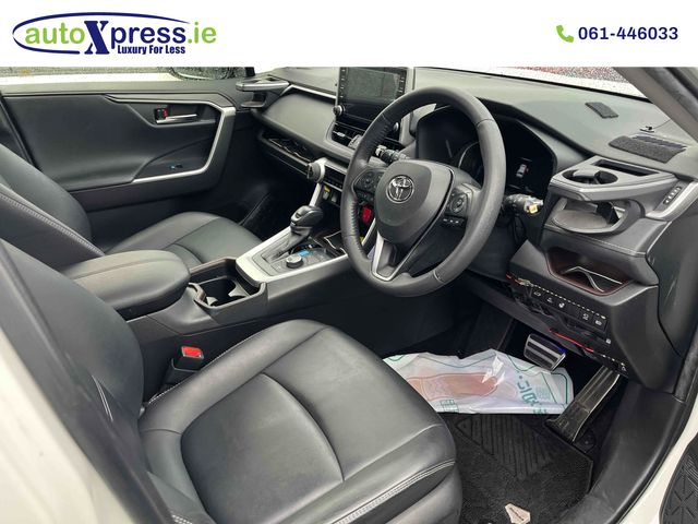 Image for 2021 Toyota Rav4 4WD HYBRID G, Ultra Low mileage