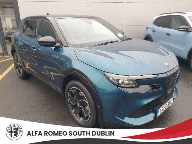 Image for 2025 Alfa Romeo Junior Ibrida 1.2(136bhp) MHEV, Premium+Tech+Sunroof+18" Alloys