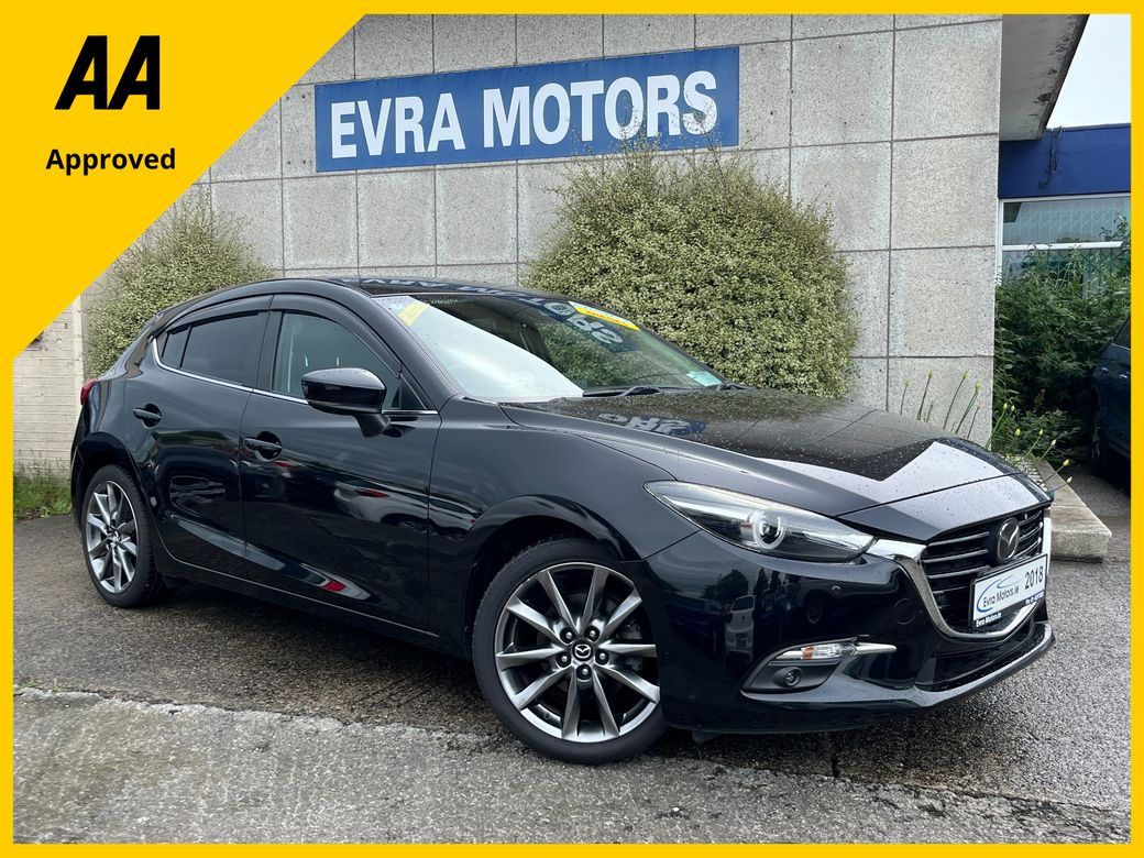 Image for 2018 Mazda Mazda3 AXELA SPORT AUTOMATIC 1.5 DIESEL //LOW MIELS//MASSIVE SPEC//FULL LEATHER HEATED SEATS//BOSE SOUND SYSTEM//ADAPTIVE CRUISE CONTROL//KEYLESS ENTRY//HEAD UP DISPLAY//HEATED STEERING WHEEL//