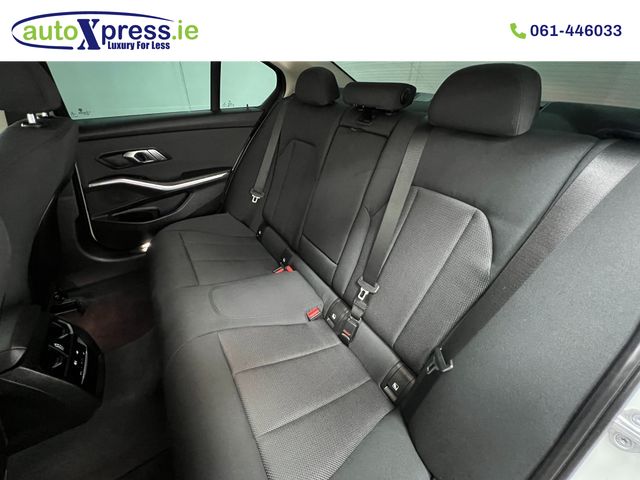 Image for 2020 BMW 3 Series 320D XDRIVE 4WD Automatic, Reversing camera