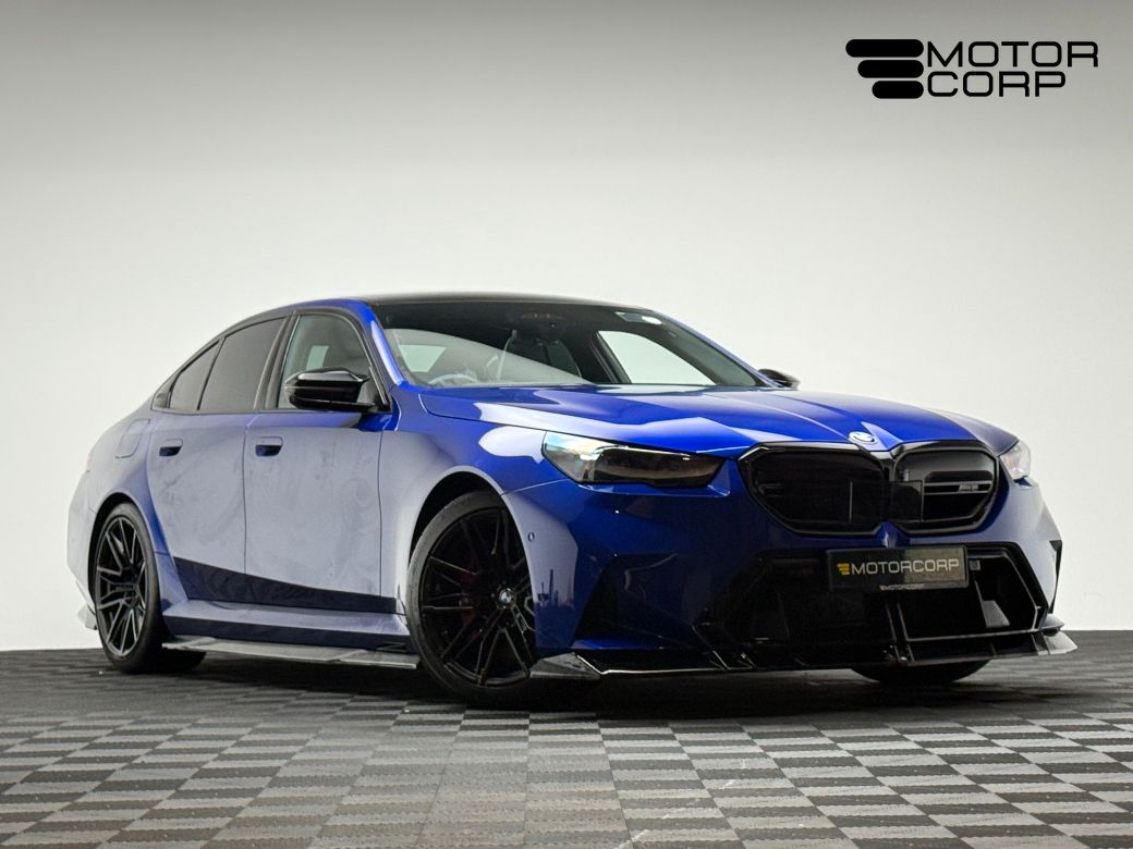 Image for 2025 BMW M5 M5 4.4 PHEV 727HP MARINA BAY