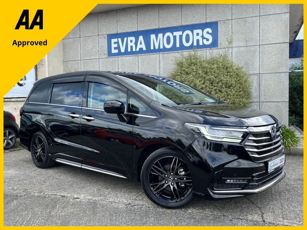 Image for 2021 Honda Odyssey 7 SEATER ABSOLUTE EX AUTOMATIC HYBRID 2.0 PETROL //FACELIFT MODEL//LOW MILES//HIGH SPEC//FULL LEATHER HEATED ELECTRIC SEATS//KEYLESS ENTRY//360 PARKING CAMERAS//