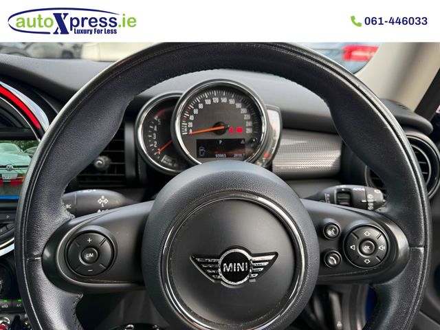Image for 2018 Mini Cooper D 1.5 Automatic, Reversing camera