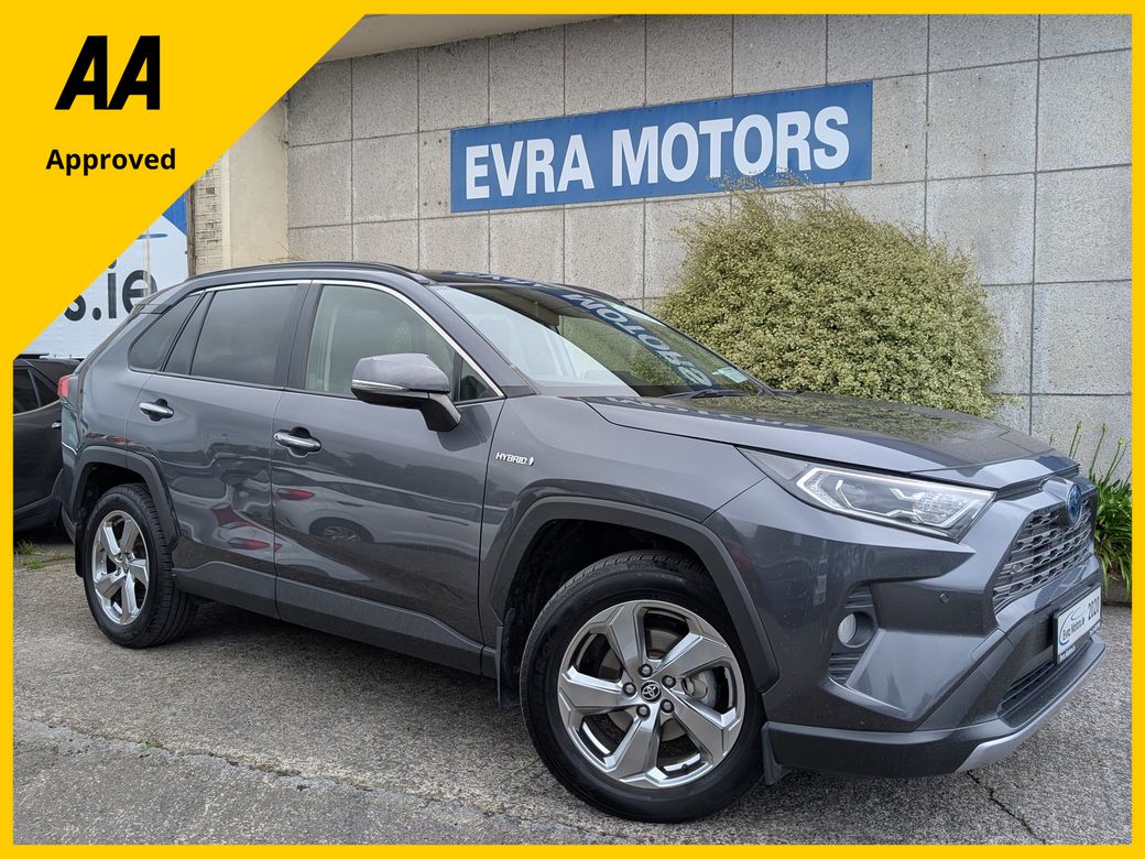 Image for 2020 Toyota Rav4 G 4WD LEATHER HYBRID AUTOMAITC 2.5 PETROL //HIGH SPEC//FULL LEATHER HEATED SEATS//PANORAMIC GLASS ROOF//REVERSE CAMERA//ADAPTIVE CRUISE CONTROL//KEYLESS ENTRY//HEATED STEERING WHEEL//