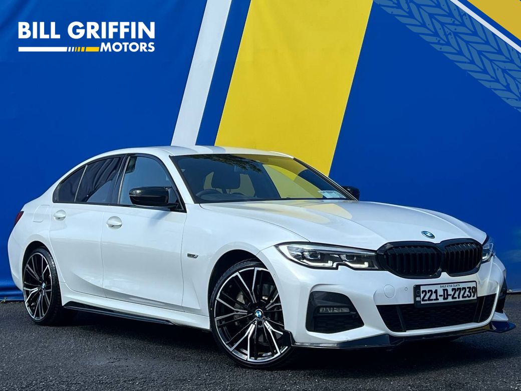 Image for 2022 BMW 3 Series 330e M-SPORT COMPETITION PACK 2.0 HYBRID // BLACK STYLING PACK // NEW 20" M COMPETITION ALLOYS // APPLE CARPLAY/ANDROID AUTO