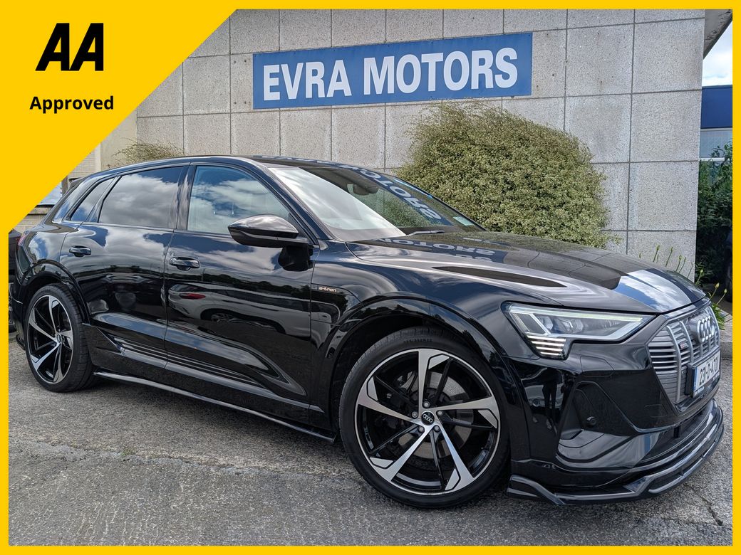 Image for 2023 Audi e-tron 50E S LINE QUATTRO ELECTRIC AUTOMATIC//FULL LEATHER HEATED SEATS//REVERSE CAMERA//MULTI-FUNCTIONAL STEERING WHEEL// 
