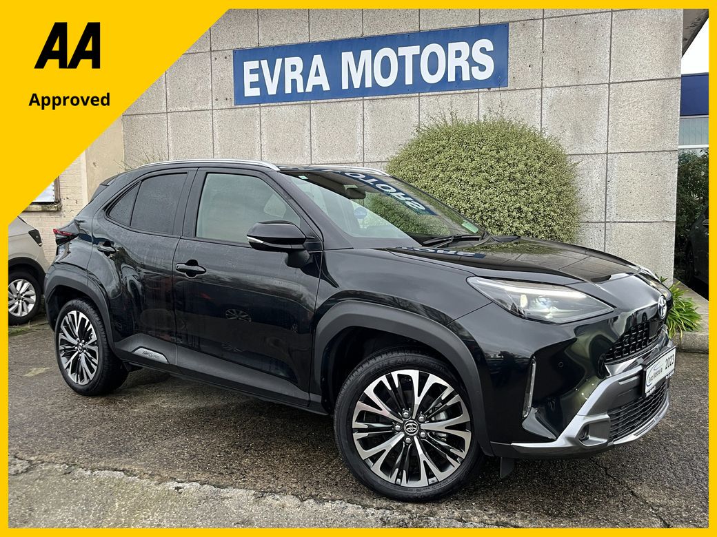 Image for 2023 Toyota Yaris Cross Z ADVENTURE HYBRID AUTOMATIC 1.5 PETROL //HEATED SEATS AND STEERING WHEEL//REVERSE CAMERA//ADAPTIVE CRUISE CONTROL// 