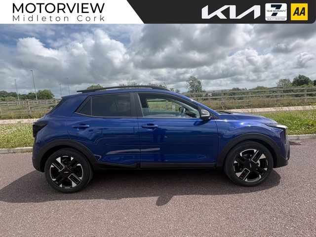 Image for 2027 Kia Stonic **NEW MODEL STONIC GT-Line** **Finance From 3.9%** **7 YEAR WARRANTY** **3 YEAR AA** Touch Screen Infotainment System, Wireless Phone Charger 
