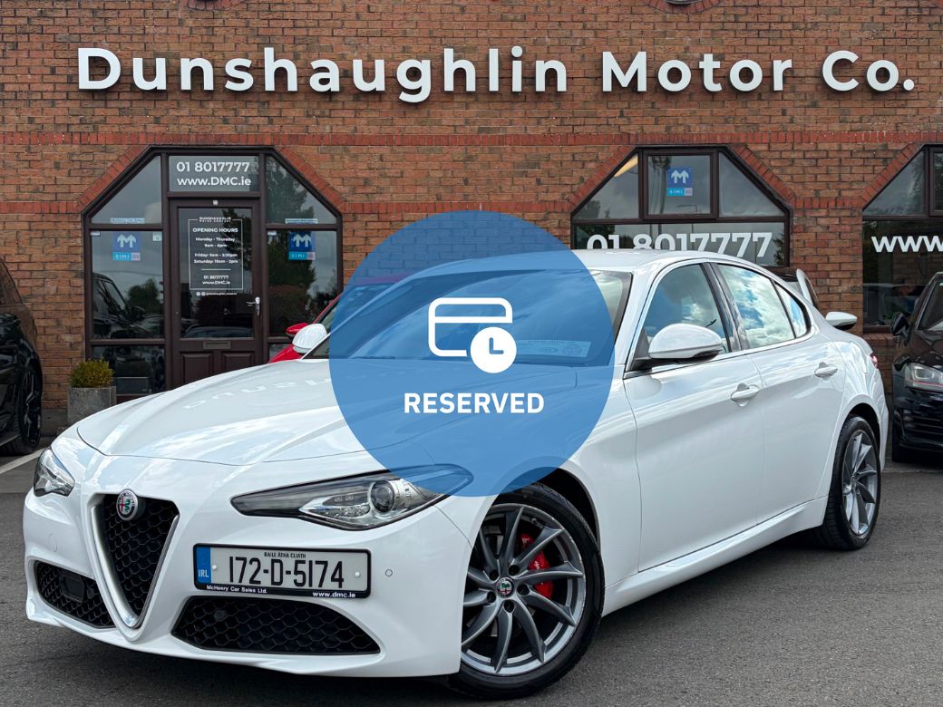 Image for 2017 Alfa Romeo Giulia 2.0L 200HP Super LUX 4DR Auto *Low Kils*