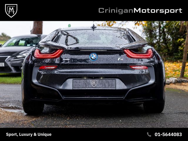 Image for 2018 BMW i8 Coupe 370hp
