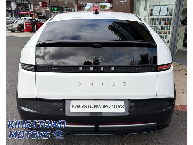 Image for 2027 Hyundai Ioniq 3 Premium 61kW Heat Pump