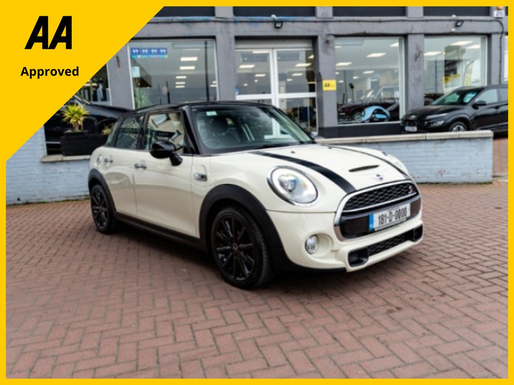 Image for 2018 Mini Cooper 
