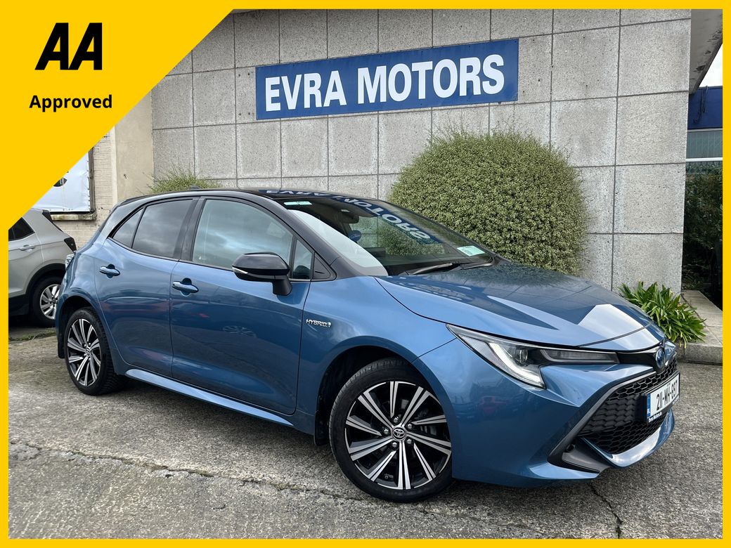 Image for 2021 Toyota Corolla HATCHBACK HYBRID LUNA SPORT //HALF LEATHER SEATS//REVERSE CAMERA// ADAPTIVE CRUISE CONTROL// 