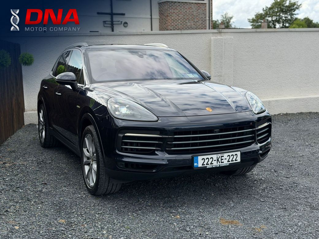 Image for 2022 Porsche Cayenne V6 E-HYBRID - FULL PORSCHE HISTORY 
