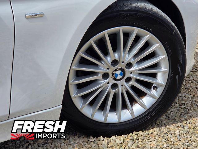 Image for 2012 BMW 3 Series 320i AUTO LUXURY EDITION 