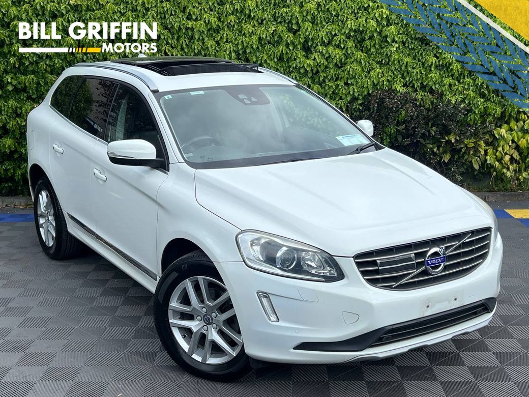 Image for 2017 Volvo XC60 D4 CLASSIC 2.0 D AUTO // OPENING PAN ROOF // LOW MILEAGE // LEATHER INTERIOR