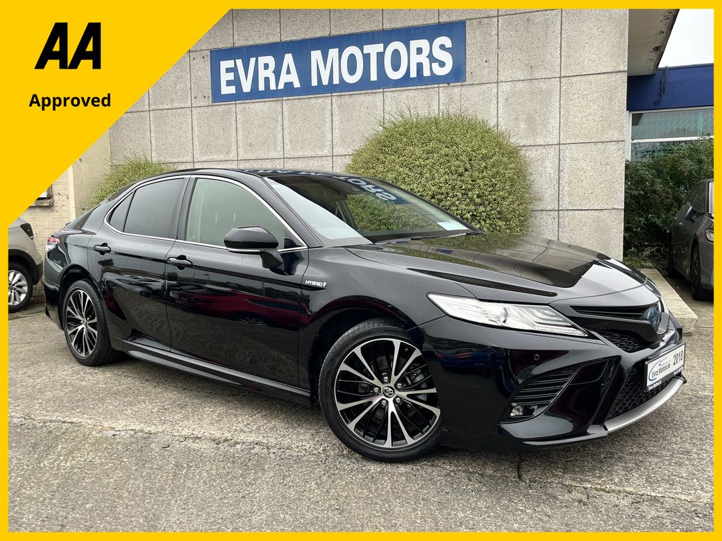 Image for 2018 Toyota Camry WS AUTOMATIC HYBRID 2.5 PETROL //REVERSE CAMERA//LEATHER SEATS//KEYLESS ENTRY//ADAPTIVE CRUISE CONTROL// 