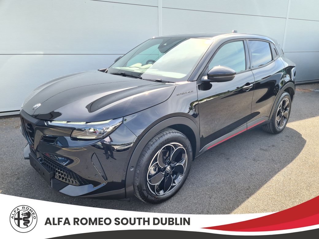 Image for 2025 Alfa Romeo Junior "Elettrica Speciale" Electric 54kw 156bhp
