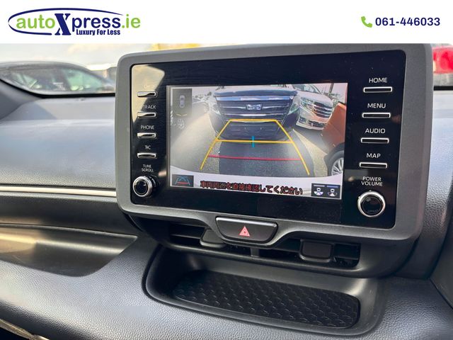 Image for 2020 Toyota Yaris 1.5 HYBRID G Automatic, Reversing camera