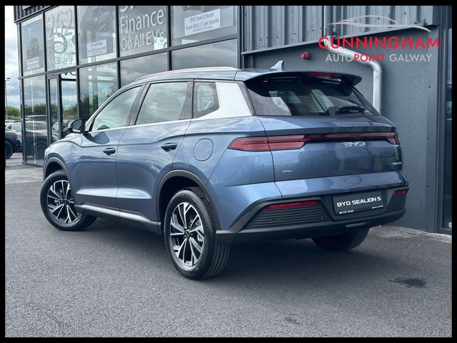 Image for 2026 BYD Sealion 5 Super Hybrid Comfort 