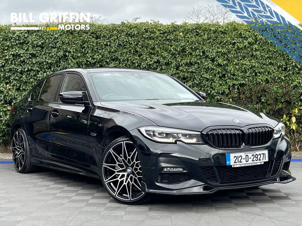 Image for 2021 BMW 3 Series 330e M-SPORT COMPETITION 2.0 HYBRID // NEW M3 COMPETITION ALLOYS // APPLE CARPLAY/ANDROID AUTO // LEATHER HEATED SEATS