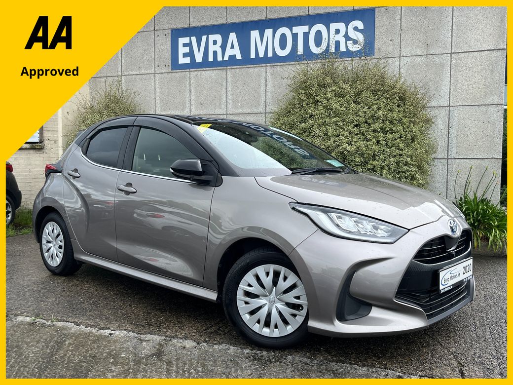 Image for 2020 Toyota Yaris Z HYBRID AUTOAMTIC 1.5 PETROL //HIGH SPEC//LOW MILES//360 PARKING CAMERAS//HEATED SEATS//KEYLESS ENTRY//ADAPTIVE CRUISE CONTROL//