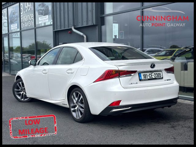 Image for 2018 Lexus IS 300h 2.5 Executive e-cvt